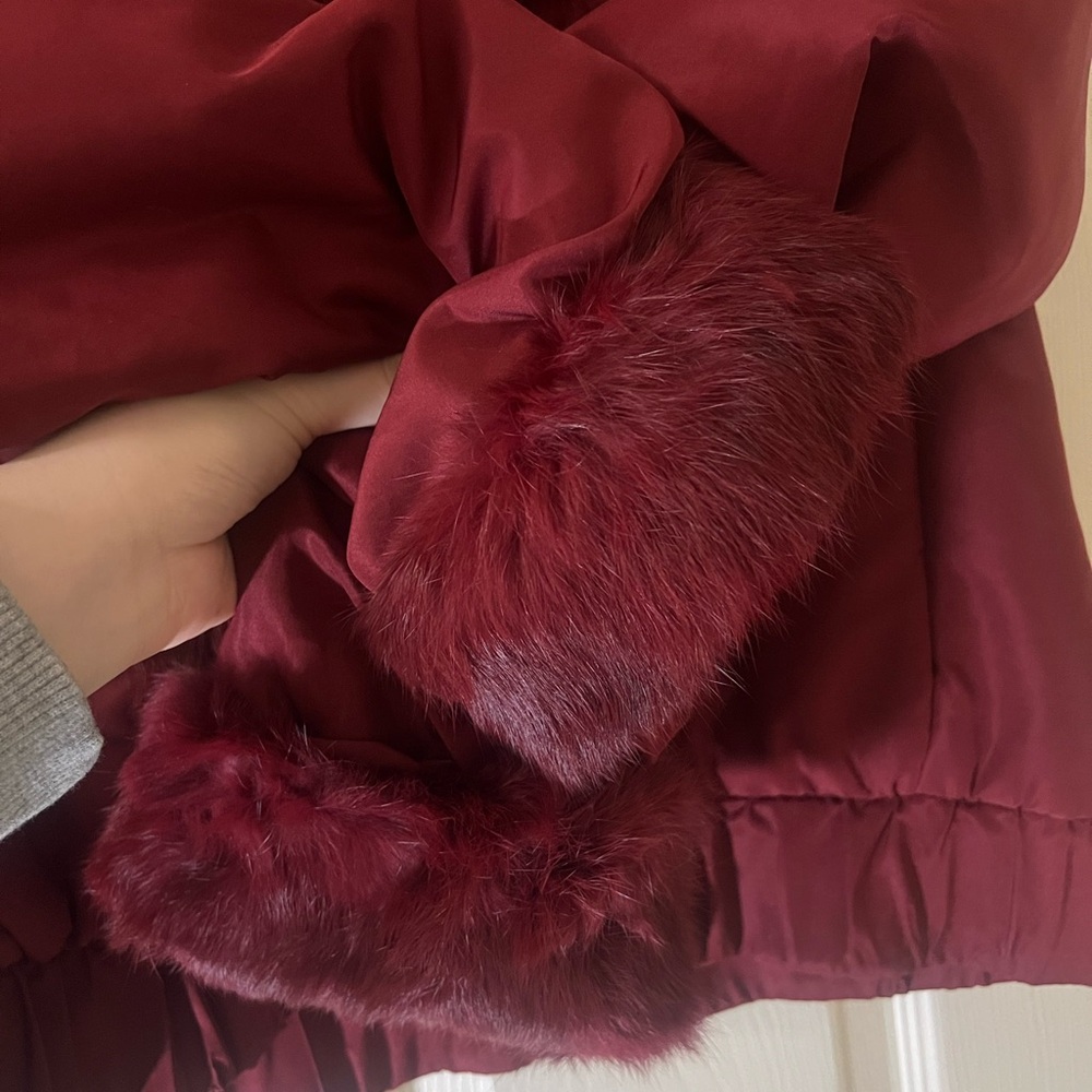 Elegant Red Faux Fur Women's Jacket - Picture 6 of 9